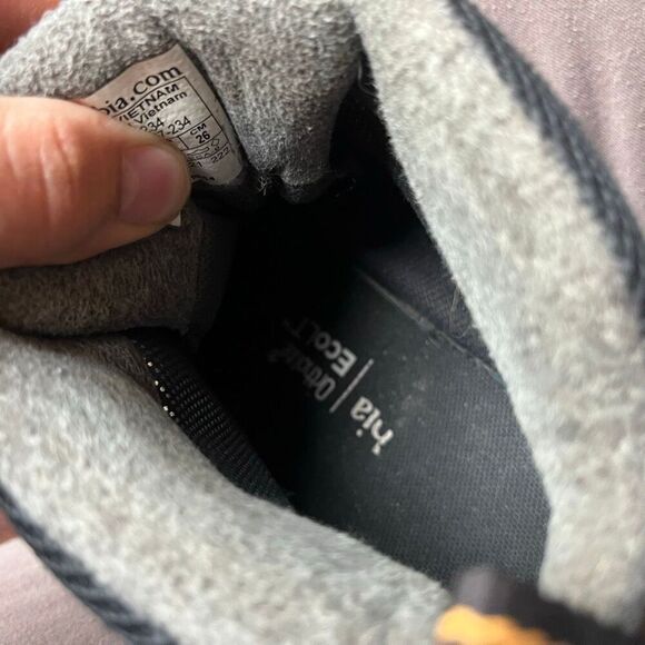 Columbia waterproof Newton Ridge Plus II hiking boots Men’s Size 8 - Picture 6 of 9